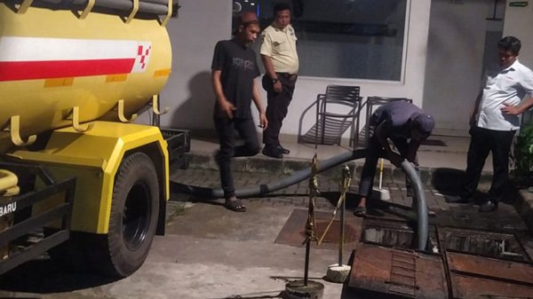 Sedot-WC-Terbaik-foto-situs-web-galeri-3 (1)